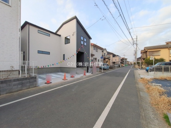 越谷市伊原２丁目の新築一戸建