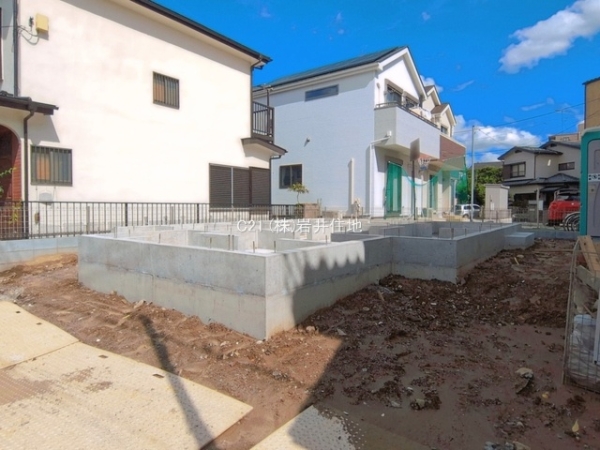 春日部市下蛭田の新築一戸建