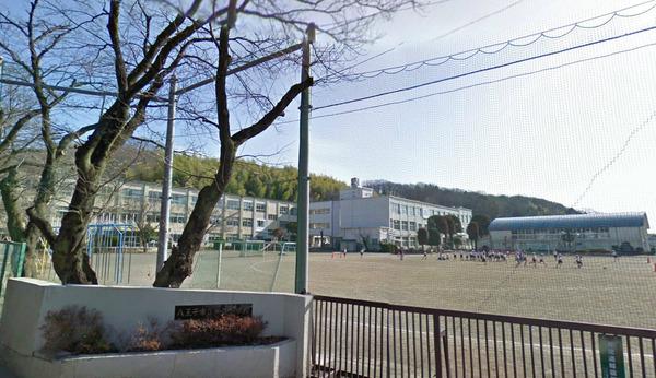 八王子市丹木町３丁目の中古一戸建て(八王子市立加住小学校)