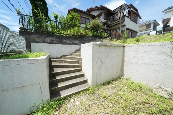 八王子市南陽台1丁目　売地