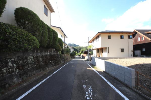 八王子市元八王子町３丁目の土地