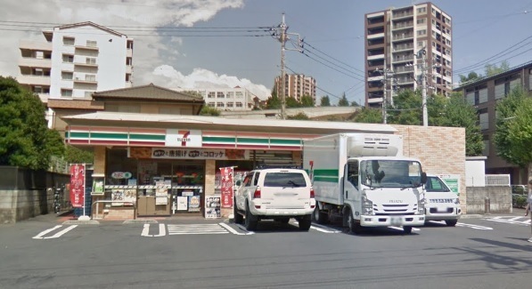 ライオンズガーデン京王南大沢(セブンイレブン八王子南大沢店)