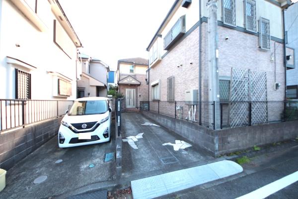 八王子市小比企町の中古一戸建て