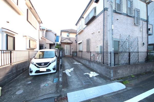 八王子市小比企町の中古一戸建て