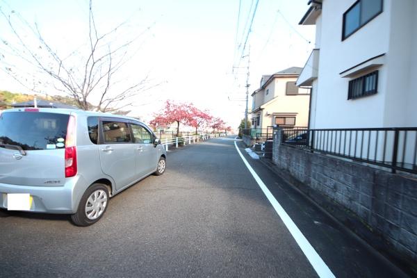 八王子市小比企町の中古一戸建て