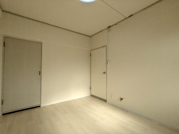 秀和めじろ台レジデンス