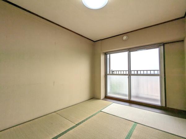 秀和めじろ台レジデンス