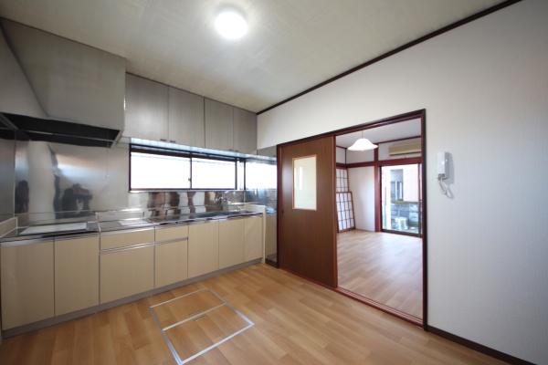 八王子市川口町　平屋建て