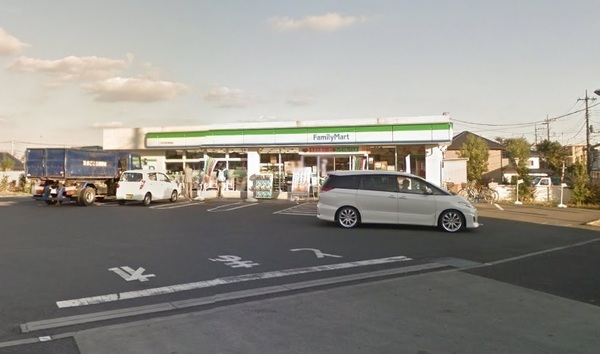 八王子市清川町の中古一戸建て(ファミリーマート八王子秋川街道店)