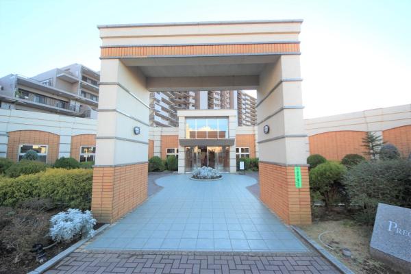 プレセダンヒルズ南大沢