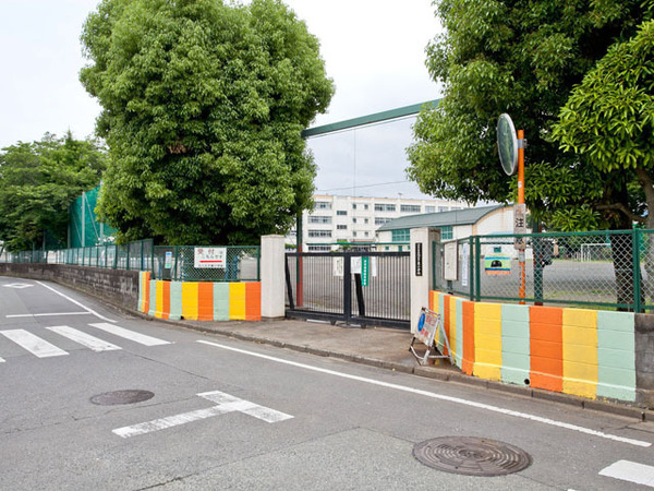 八王子市叶谷町の中古一戸建て(八王子市立元八王子東小学校)