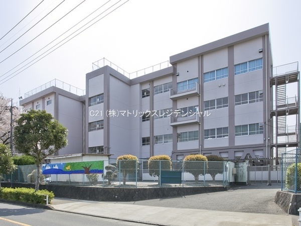 八王子市叶谷町の中古一戸建て(八王子市立横川中学校)