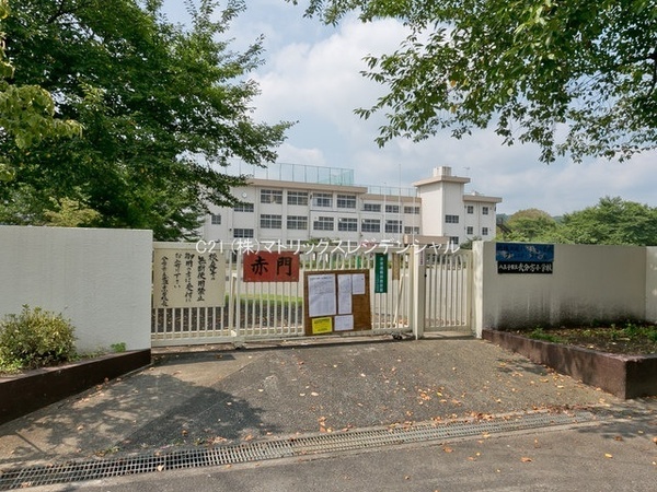 八王子市弐分方町の中古一戸建て(八王子市立弐分方小学校)