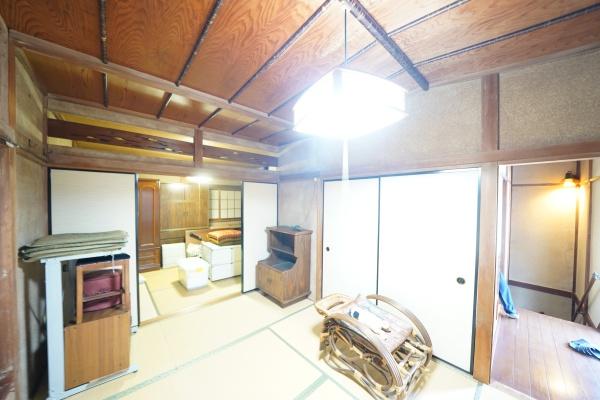 八王子市初沢町の中古一戸建て