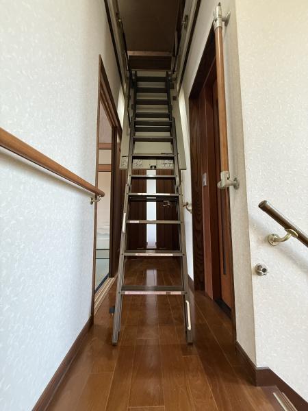 府中市美好町３丁目の中古一戸建て