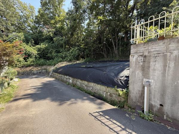 八王子市西寺方町　土地