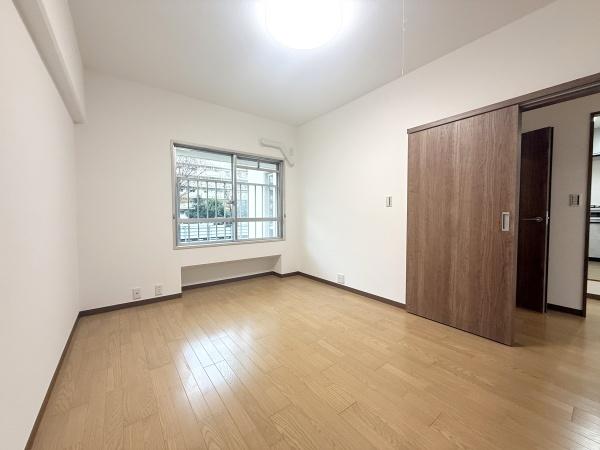 昭島つつじが丘ハイツ４号棟