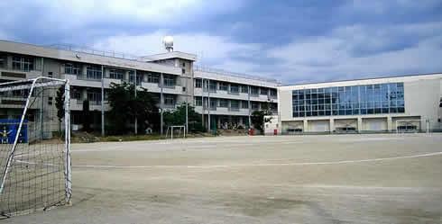 笛吹市石和町川中島の中古一戸建て(笛吹市立石和東小学校)