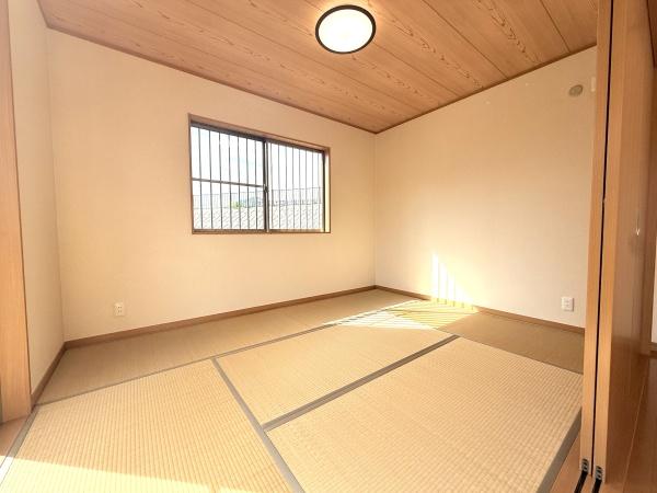 笛吹市石和町川中島の中古一戸建て
