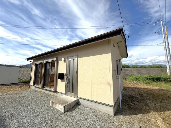 笛吹市石和町川中島の中古一戸建て