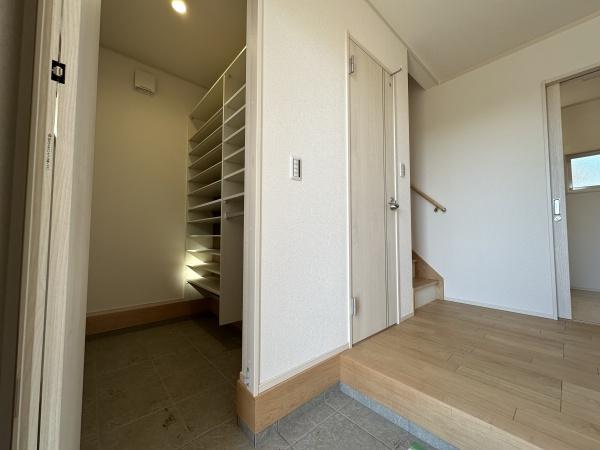 千葉市中央区南生実町新築一戸建て