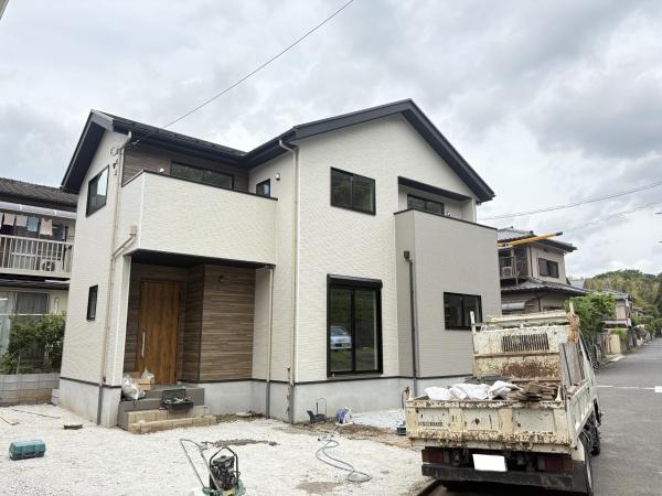 四街道市つくし座2丁目新築一戸建て