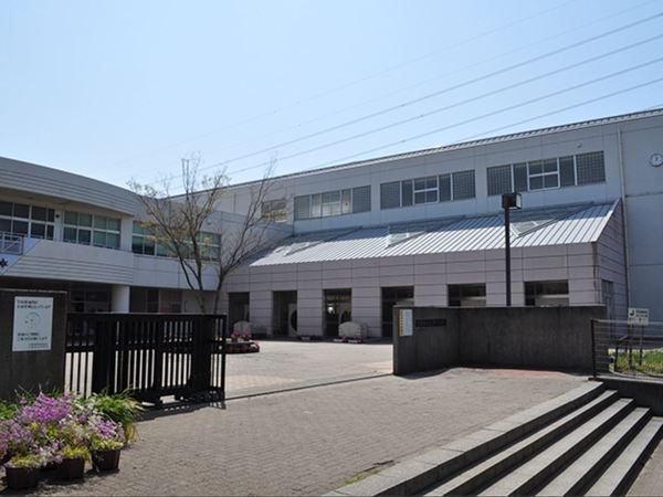 千葉市緑区おゆみ野中央9丁目の中古一戸建て(千葉市立金沢小学校)
