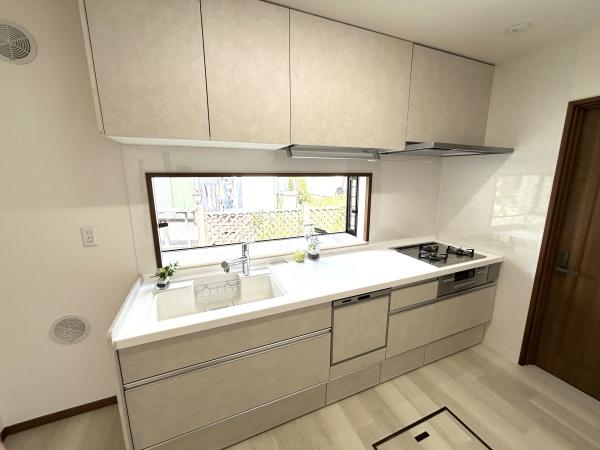 四街道市千代田３丁目の中古一戸建て