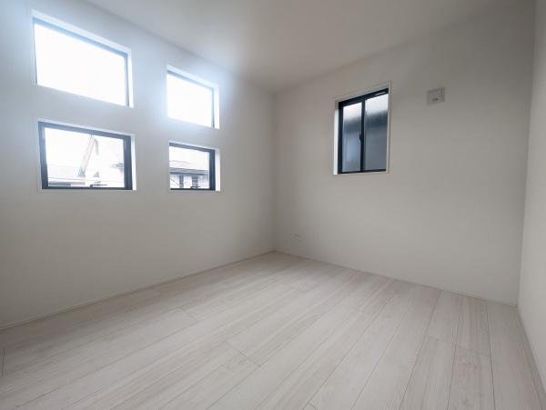 グラファーレ千葉市緑区おゆみ野中央8丁目新築一戸建て(洋室)