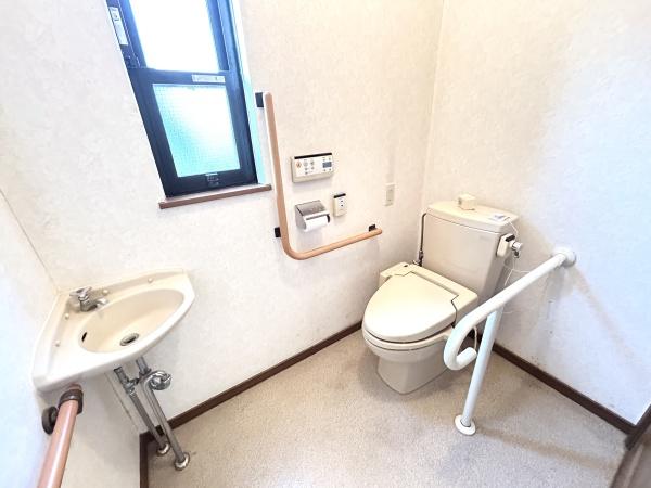 千葉市若葉区みつわ台2丁目の中古一戸建て(トイレ)