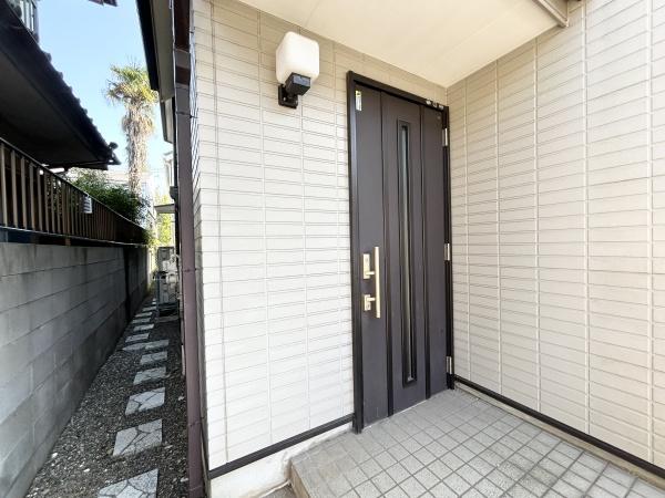 千葉市若葉区みつわ台2丁目の中古一戸建て(玄関)