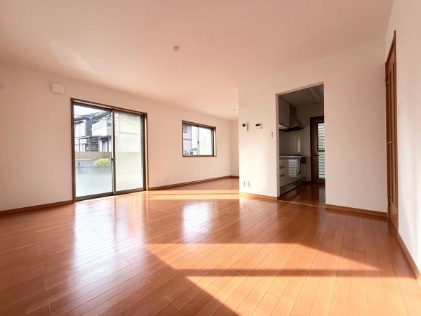 千葉市稲毛区小仲台9丁目中古一戸建て