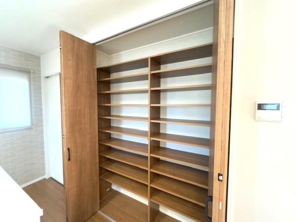 千葉市中央区仁戸名町新築一戸建て