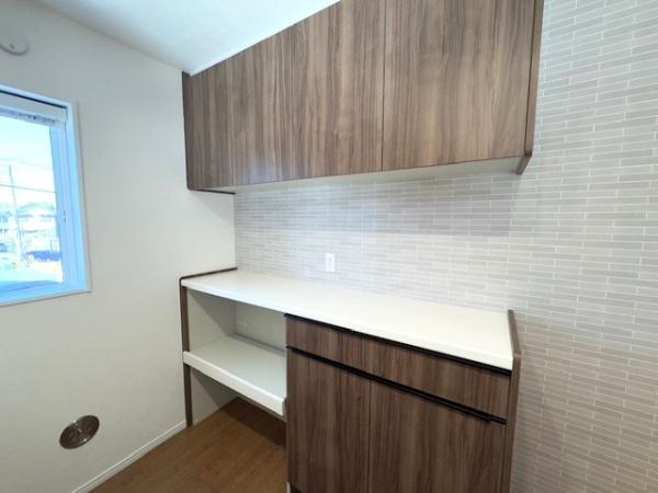 千葉市中央区仁戸名町新築一戸建て