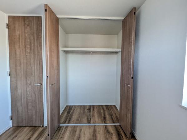 千葉市緑区土気町の中古一戸建て