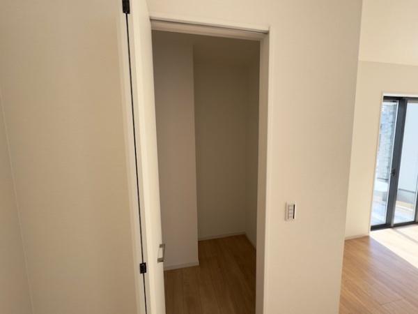 千葉市中央区寒川町3丁目新築一戸建て