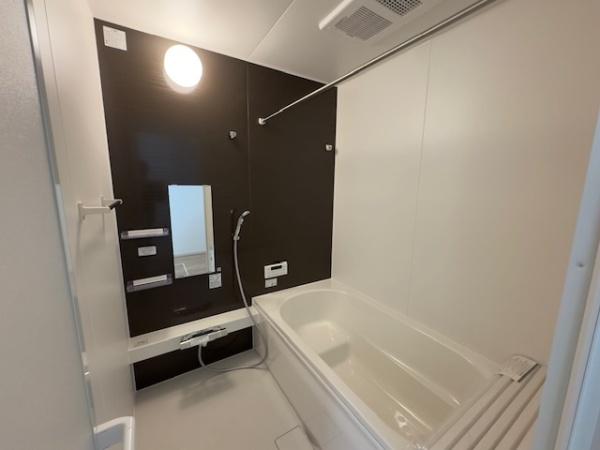 千葉市中央区寒川町3丁目新築一戸建て