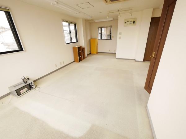 八街市八街売りビル