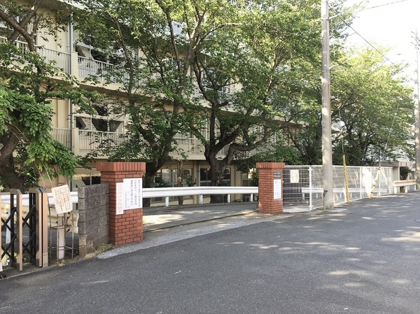 千葉市稲毛区長沼町の中古一戸建て(千葉市立宮野木小学校)