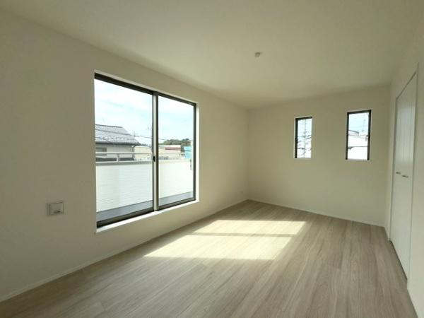 千葉市緑区誉田町1丁目新築一戸建て