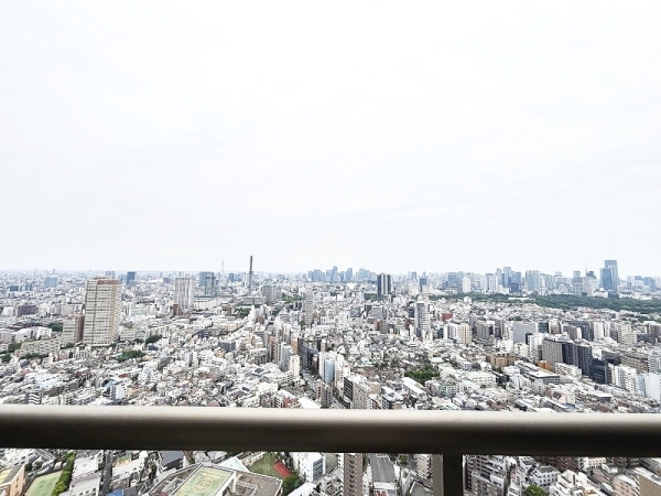 富久クロスコンフォートタワー