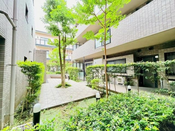 サーパス方南町