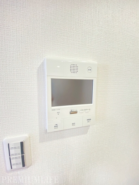 リ・プレゼ入谷