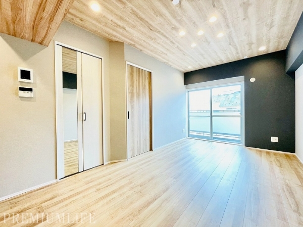 日商岩井弥生町マンション
