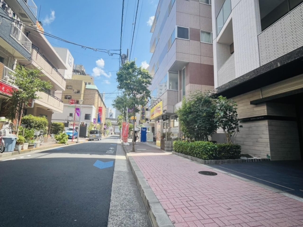 プレシス小岩駅前