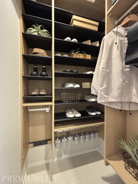 ザ・クレストタワー