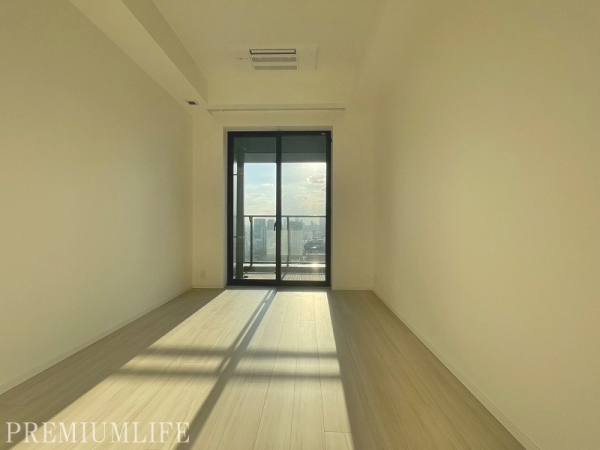 ＷＯＲＬＤ　ＴＯＷＥＲ　ＲＥＳＩＤＥＮＣＥ