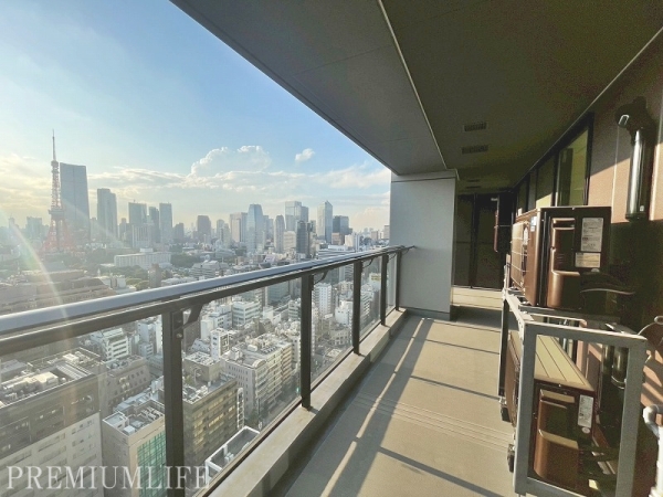 ＷＯＲＬＤ　ＴＯＷＥＲ　ＲＥＳＩＤＥＮＣＥ
