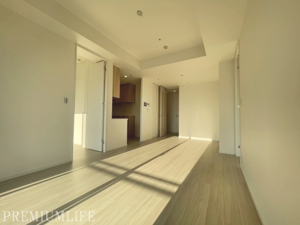 ＷＯＲＬＤ　ＴＯＷＥＲ　ＲＥＳＩＤＥＮＣＥ