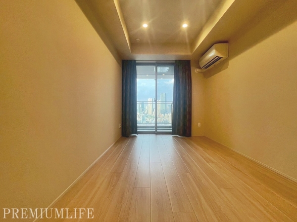 白金ザ・スカイ　ＥＡＳＴ